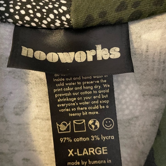 Euc NOOWORKS black swan magic suit - Picture 2 of 7